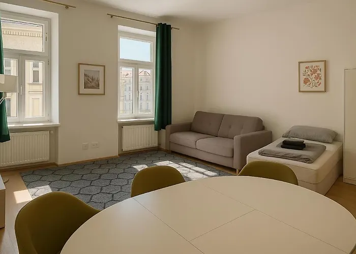 Central Apartment Apartment